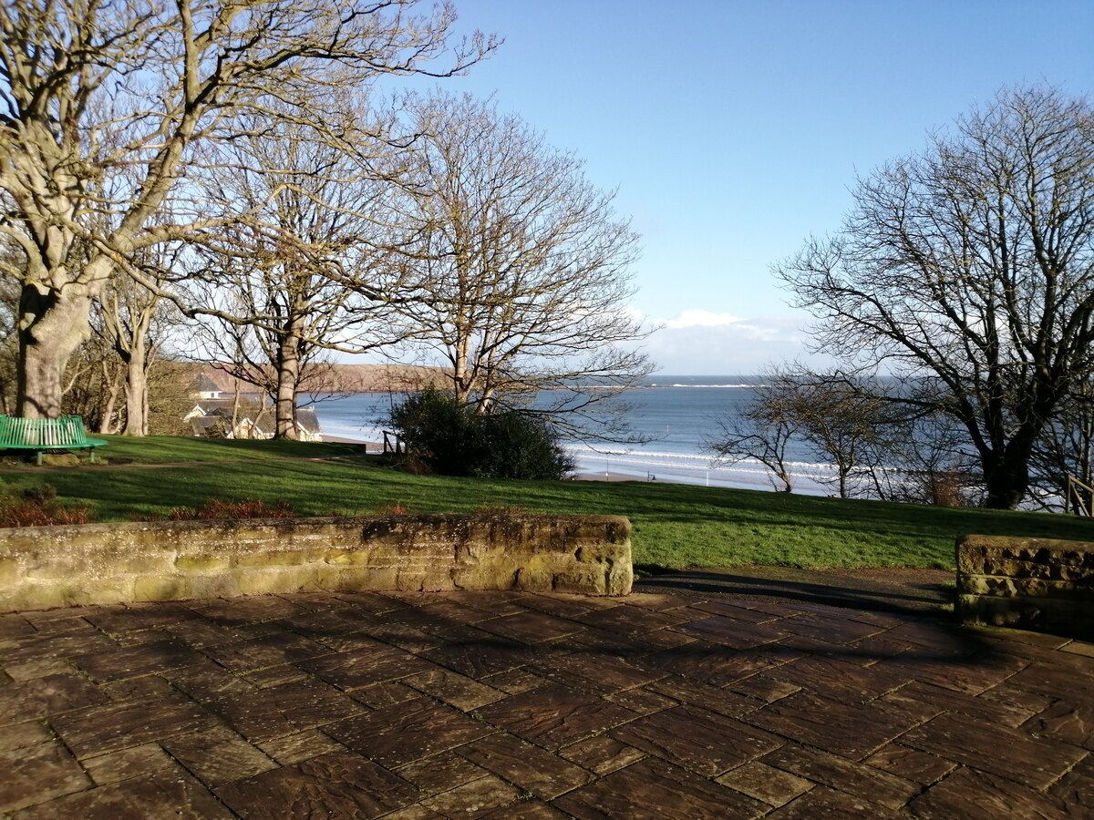 Evron Centre Overlooking Filey Bay